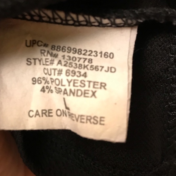 About a Girl Textured Black Crop Top - Sz Lg - Picture 7 of 11